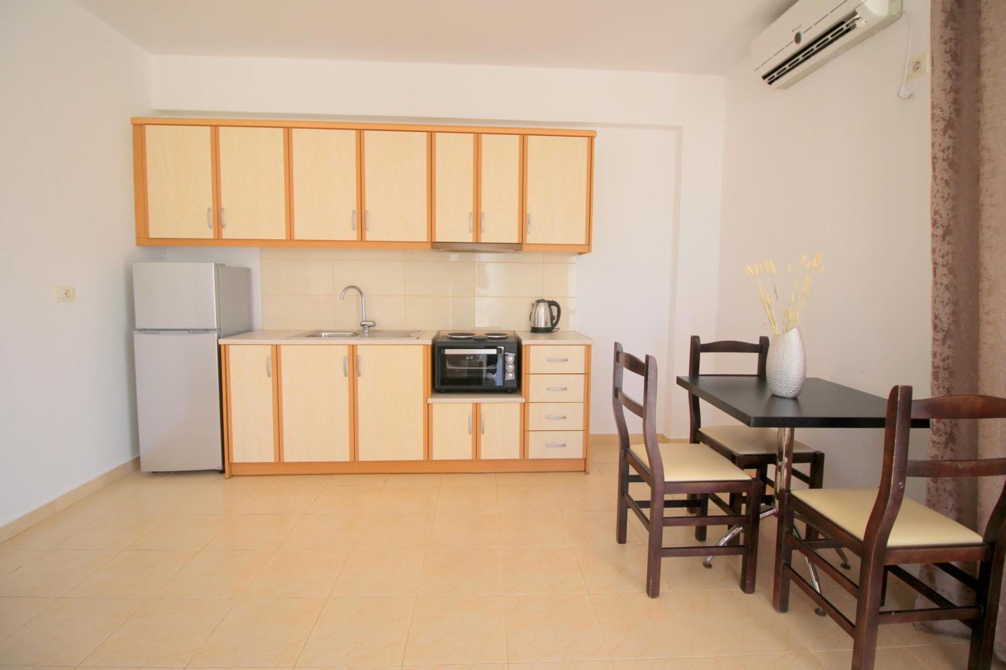 Afrimi Relax Apartments Sarandë Buitenkant foto