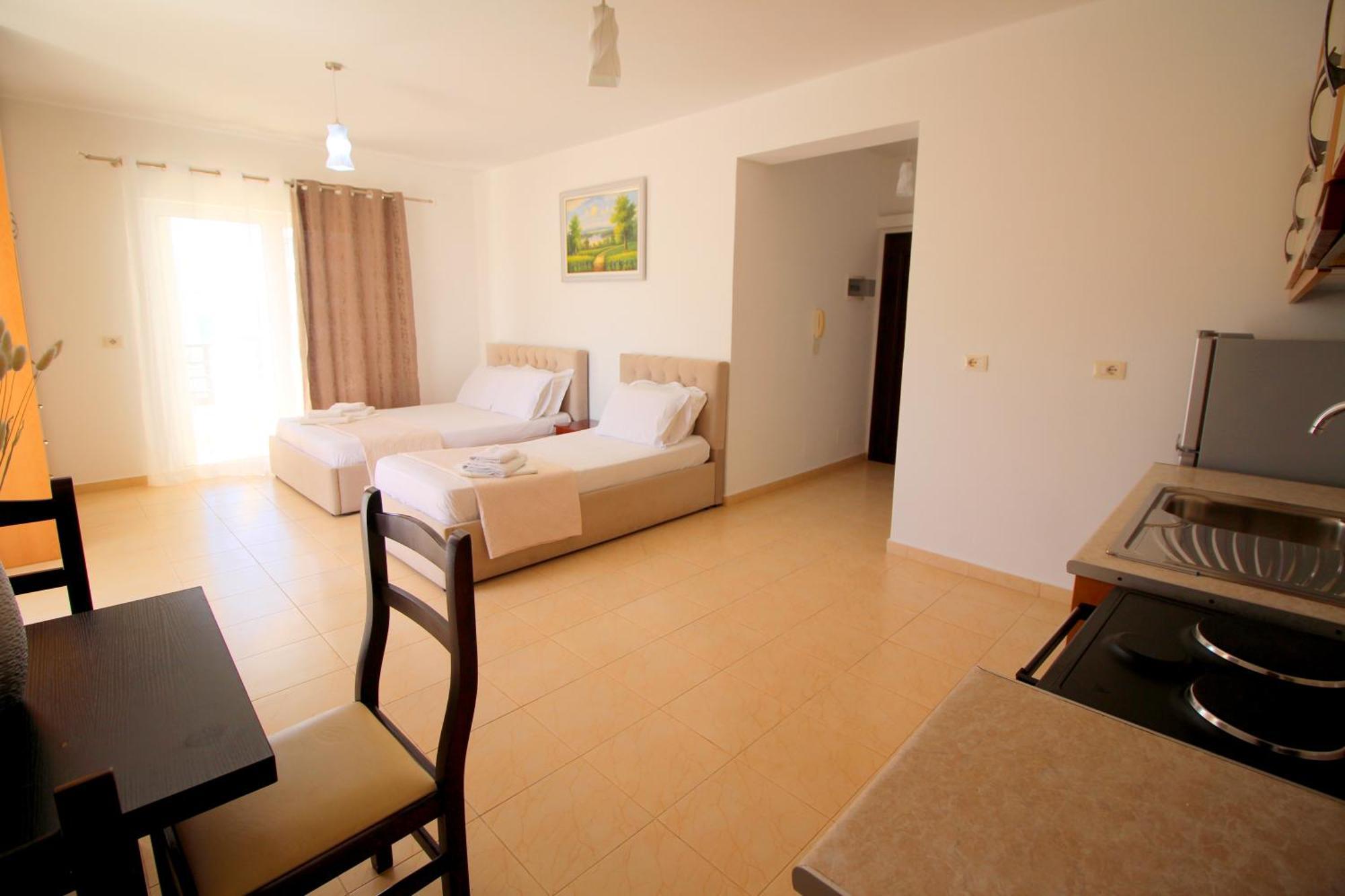 Afrimi Relax Apartments Sarandë Buitenkant foto