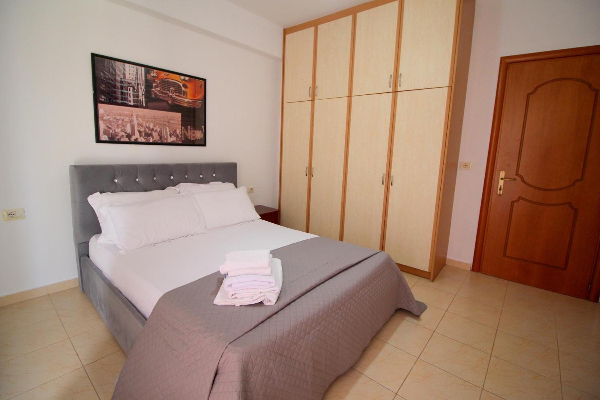 Afrimi Relax Apartments Sarandë Buitenkant foto