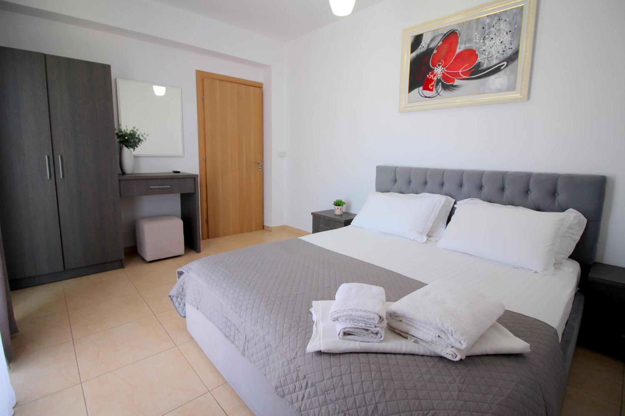 Afrimi Relax Apartments Sarandë Buitenkant foto