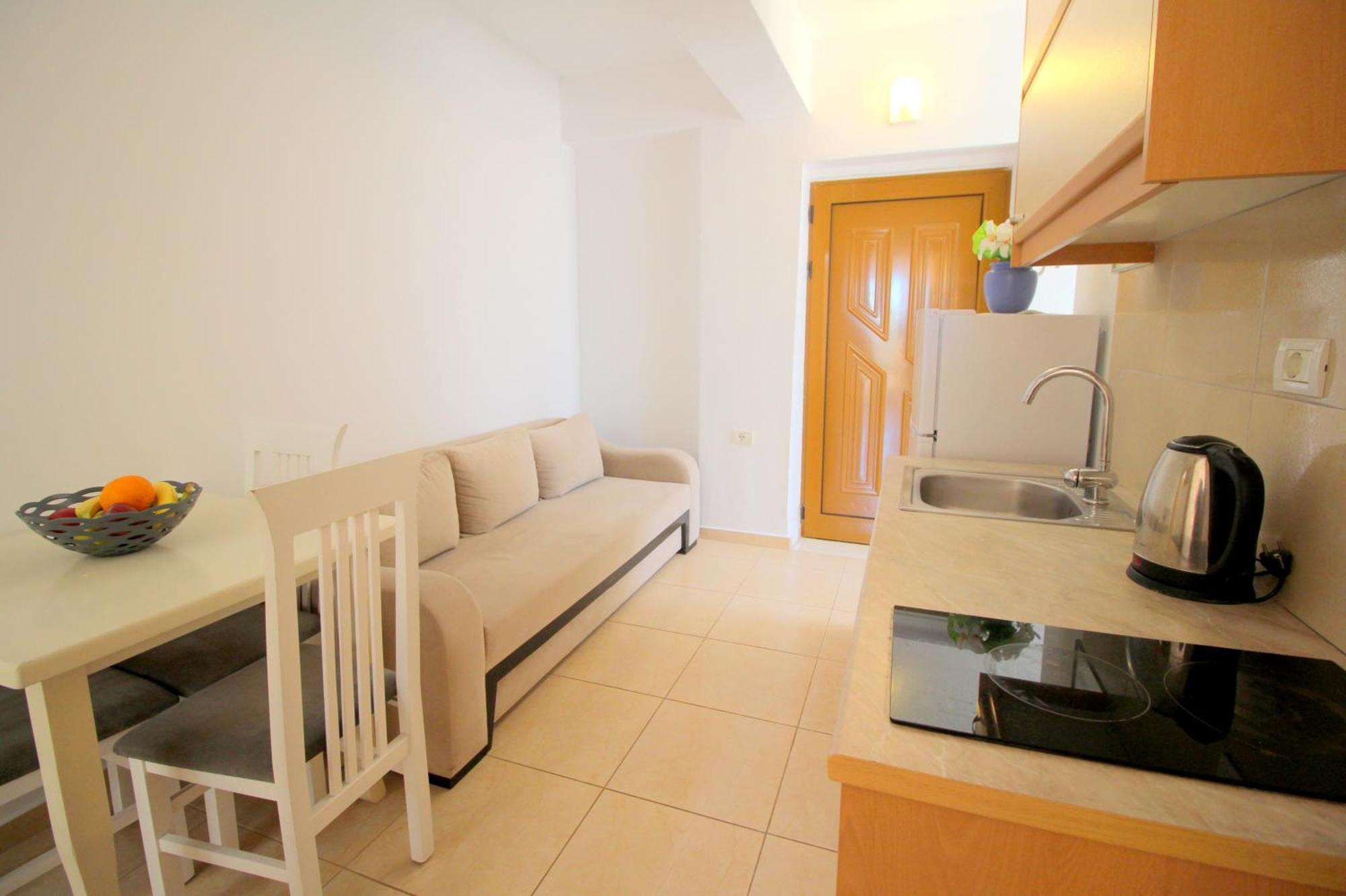 Afrimi Relax Apartments Sarandë Buitenkant foto